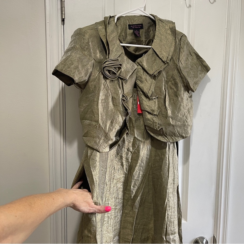 NWT Sage Green two piece bridesmaids dress. Strapless dress & blazer wrap w rose - Picture 3 of 12